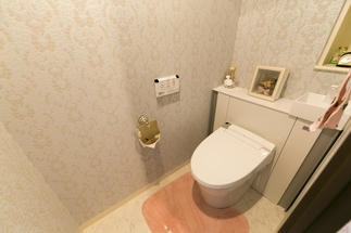 エレガントな雰囲気が漂うトイレ