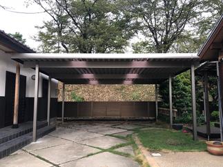 大切な愛車を守るオーダーサイズのセッパンガレージ