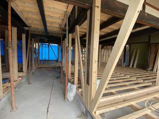 玄関まわり　BEFORE