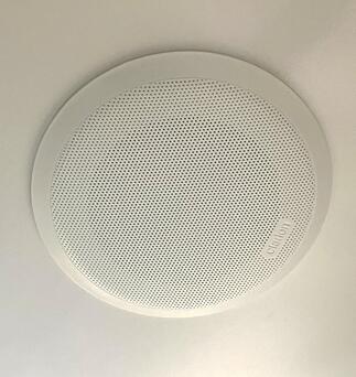 「フルデジタルサウンドシステム」のスピーカー