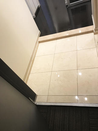 玄関タイルのコーティング