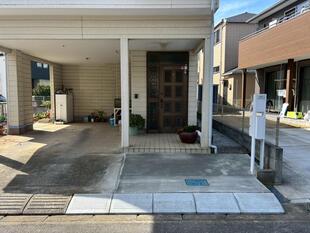 【コンクリートスロープ＆ポスト】