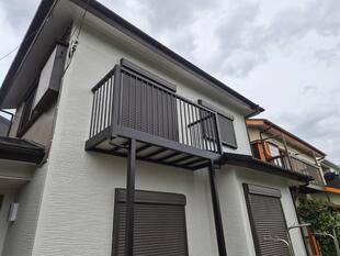 ２Fに後付けバルコニー施工事例｜洗濯も快適！暮らしが広がるバルコニーリフォーム