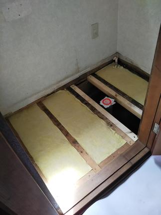 断熱材も入れて寒さ対策万全に