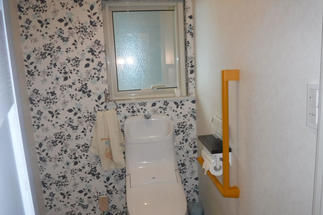 トイレ手すりBEFORE