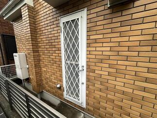 勝手口（施工前）