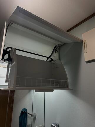 After　洗面台上収納設置 ダウンウォール