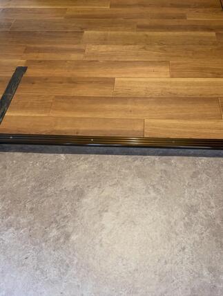 After　玄関 上り框