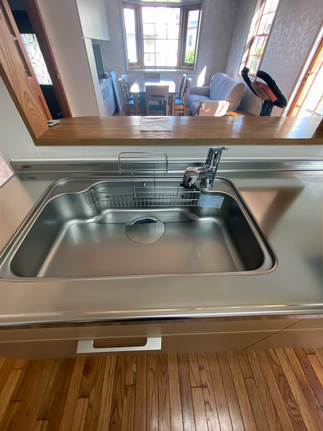 シンクも当然ながらピカピカです