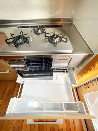 コンロ下グリル＆収納