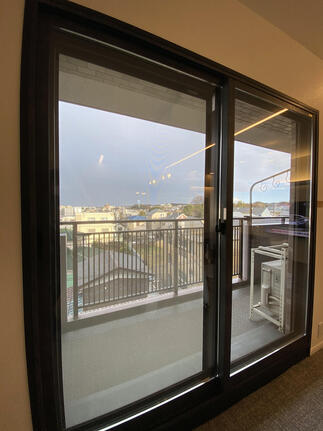 断熱・防音性を向上するインプラス