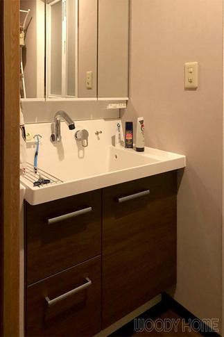 収納力アップし使いやすくなった洗面化粧台