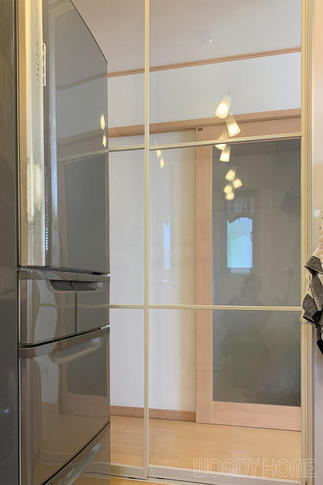 キッチン側から、廊下をみても仕切った感じがありません