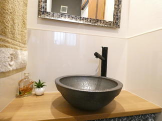 【陶器の素敵な手洗い器】