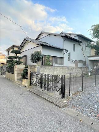 【奥様チョイスのグレーの外壁】