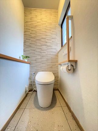 【デザインと機能を併せ持ったエコカラット！】