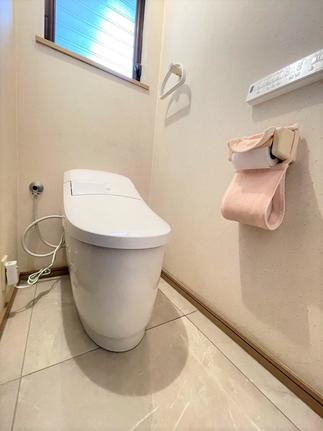 After【2階は白基調のタイルで明るく♪】