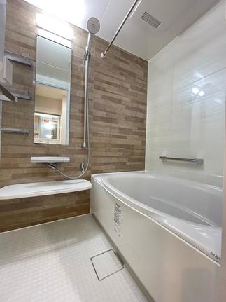 一日の疲れをいやす浴室