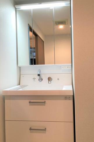 洗面化粧台　ピアラ