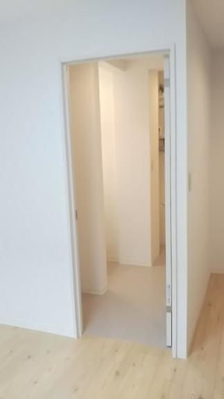 着替えできないほどのUTスペースを造作