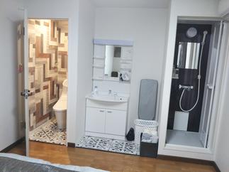 ホテル並みの設備のある寝室