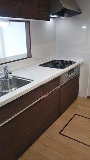 マンション一室フルリフォーム（キッチン：LIXILシエラS）