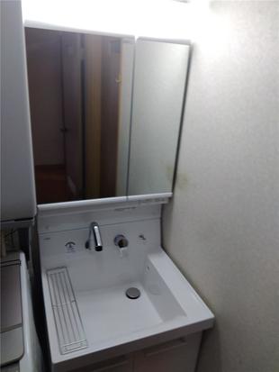 リクシル　洗面化粧台ピアラ・トイレ　アメージュ・浴室換気暖房乾燥機