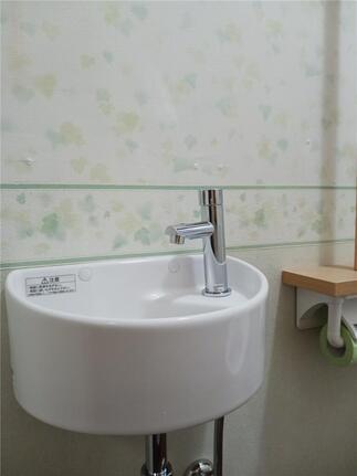 リクシル　狭小手洗い器（丸形）