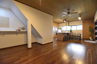 独立した居間から開放的なＬＤＫへ