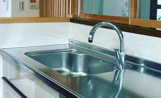 タッチレス水栓