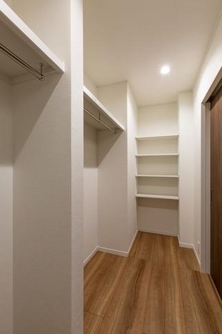 ウォークインクローゼット