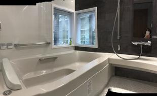 住宅街に佇む和モダンな邸宅　～癒しのバスルーム