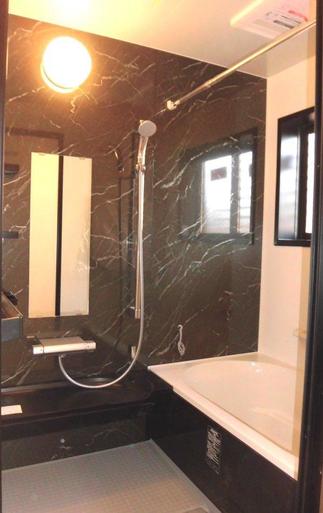 システムバス：LIXIL「アライズ」