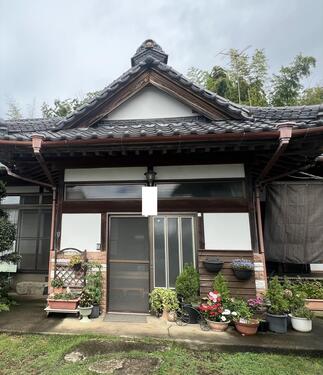 玄関リフォーム（ＢＥＦＯＲＥ）