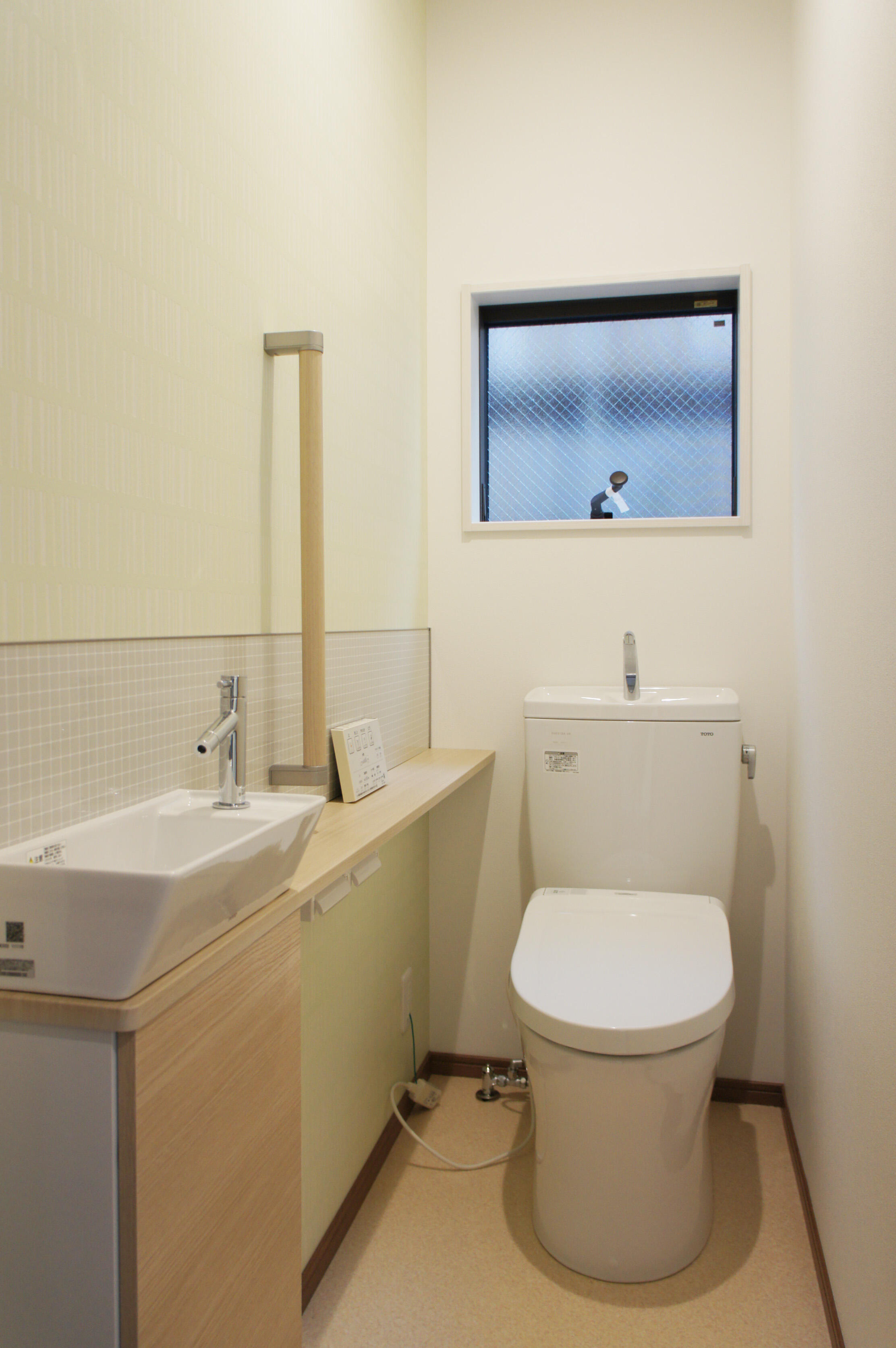 １階トイレ①.jpg
