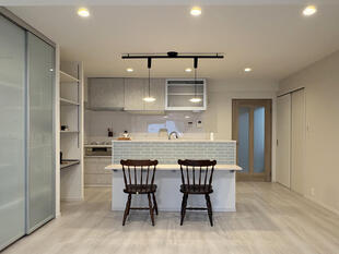 好きな色に囲まれる、新しい暮らし