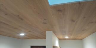 まるで天然素材（天井クロス　施工後）