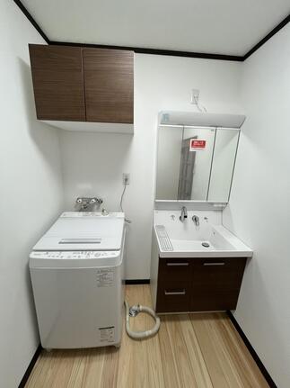 脱衣室もきれいにリニューアル