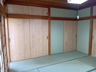 新和風の建具（和室　西面）