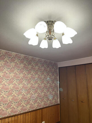 2階居室　クロス貼替え