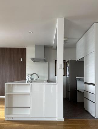 構造上取れない柱も生かして