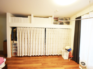 寝室内の造作収納