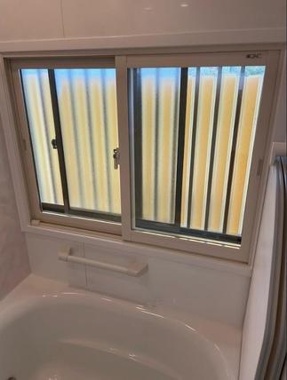 浴室用断熱内窓インプラス