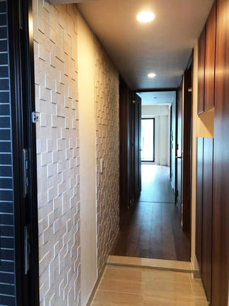 おしゃれなエコカラットで清潔感ある玄関へ