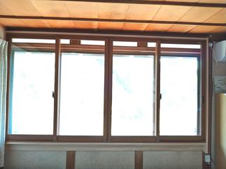 2階の寝室に内窓（インプラス）を設置