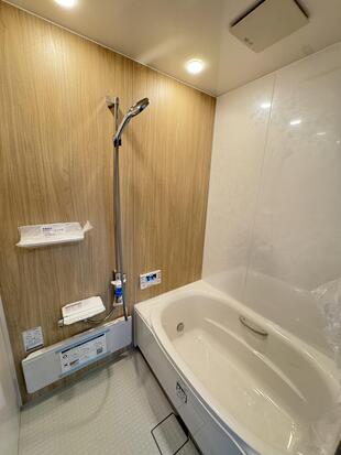 【中古物件リフォーム販売】キレイも、癒しも、ここから。毎日のバスタイムが快適に！！