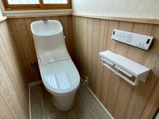 トイレリフォーム～木のぬくもり、トイレにも～