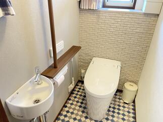 【トイレリフォーム】～上質さと快適性を備えたトイレ空間へ～