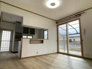 【リビングダイニングリフォーム】～床と内窓で快適性の向上へ～