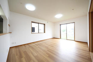 小山市　フローリングを張り替えナチュラルスタイルに